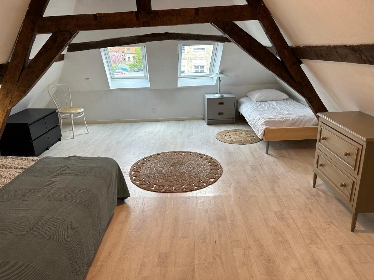 Appartement Duplex Proche De La Gare Et Du Centre Ville Saint-Omer  Bagian luar foto
